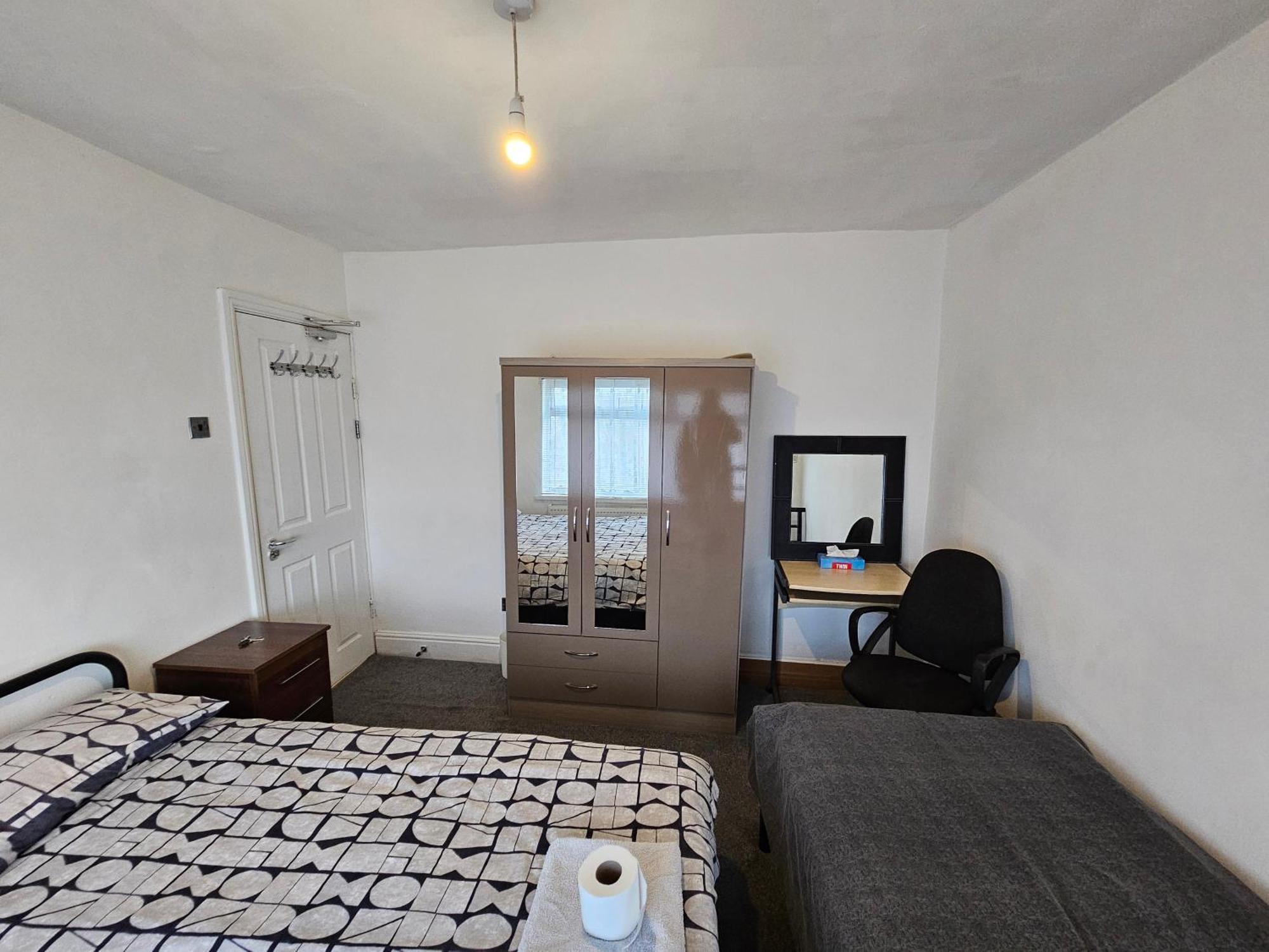 Monyhull Homestay - Near City Centre Kingsheath Nia Nec Bhx Birmingham Exteriér fotografie